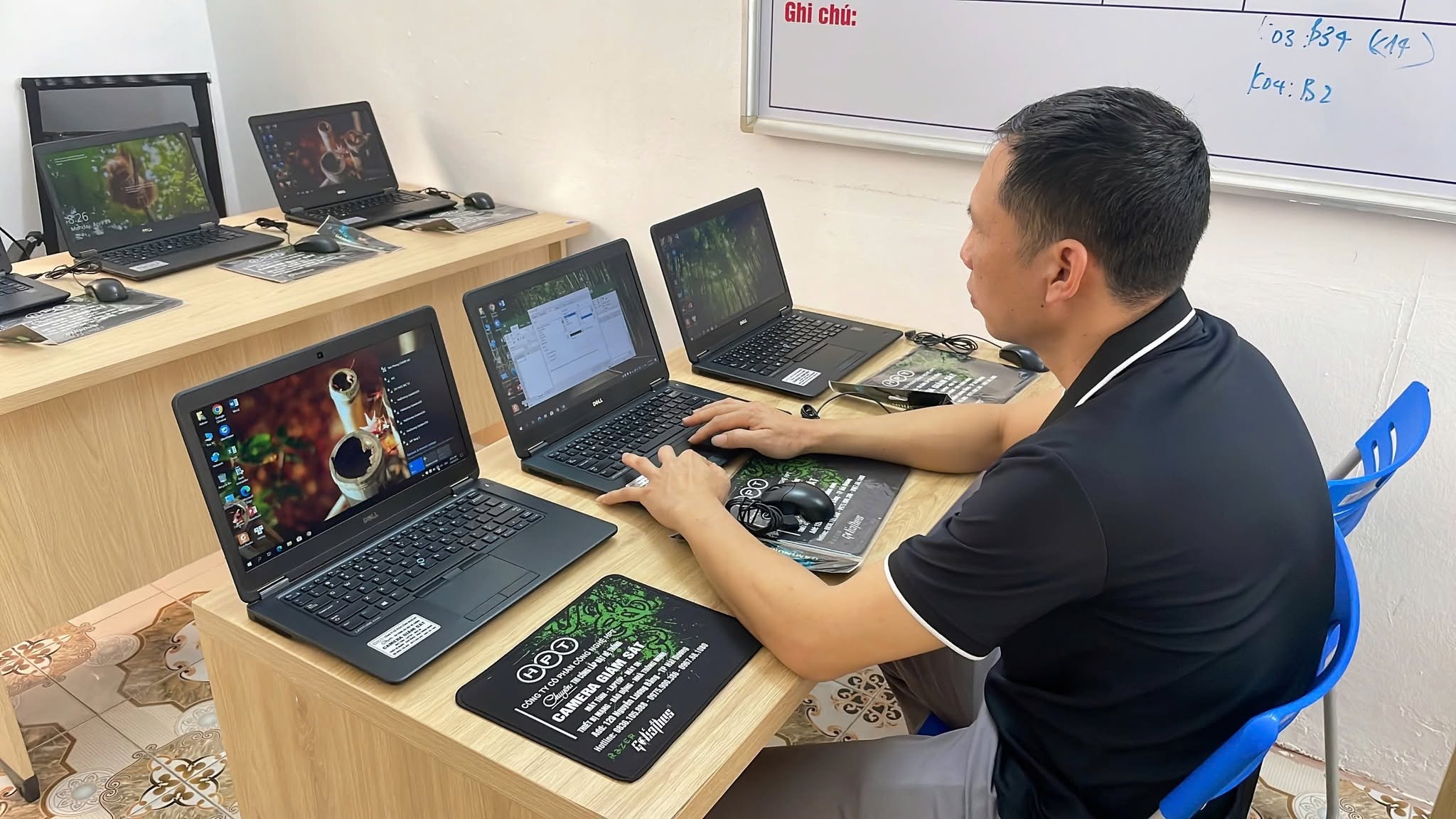 Tuyển dụng kỹ thuật viên máy tính